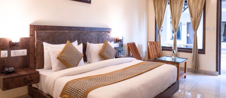 Elegant Rooms Pool View