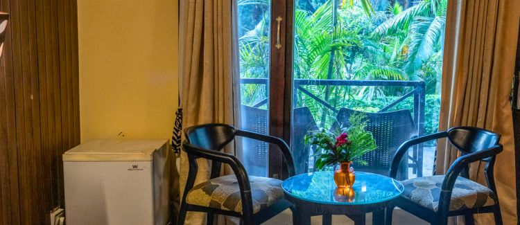 Jungle Deluxe Cottage