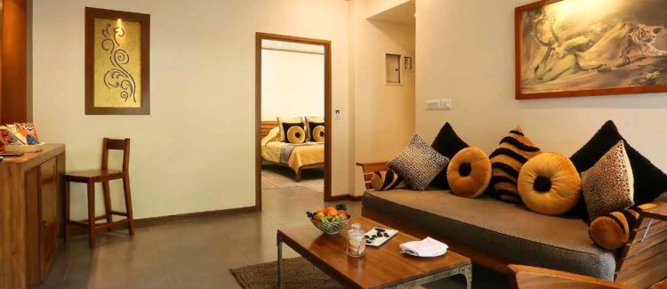 Exclusive Suite Cave