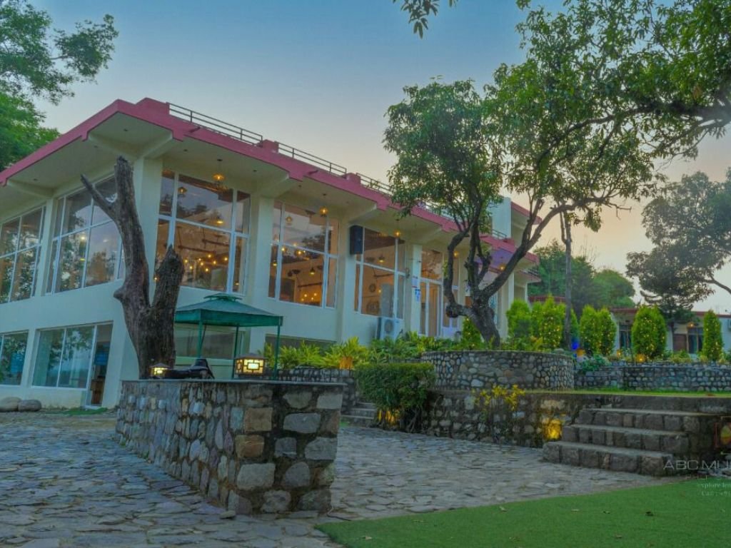   La Perle River Resort