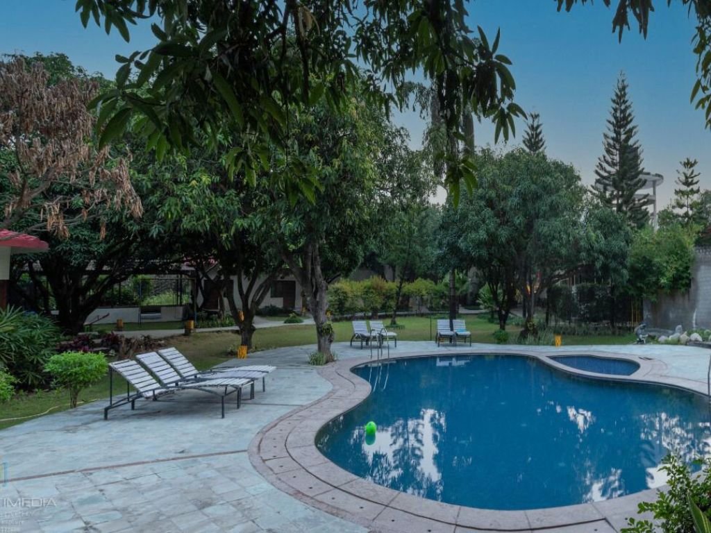   La Perle River Resort