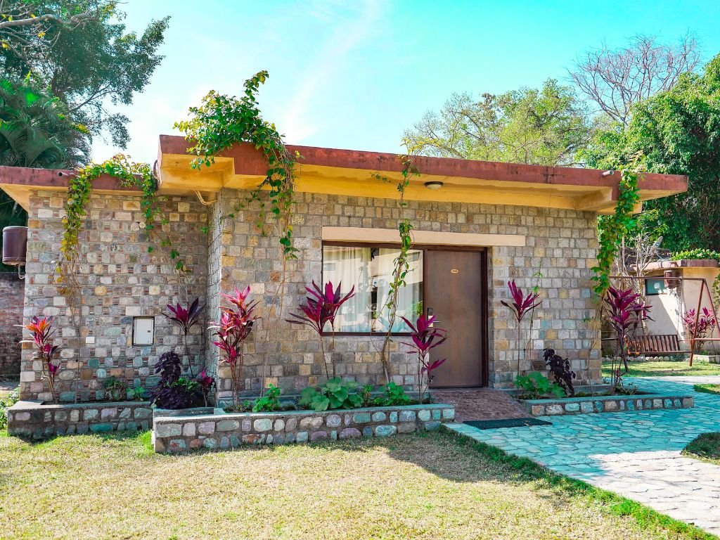 Bel La Monde Riverside Resort