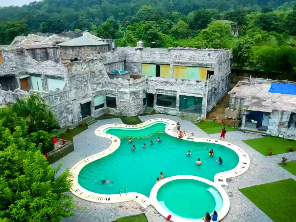 Brys Caves Resort Corbett