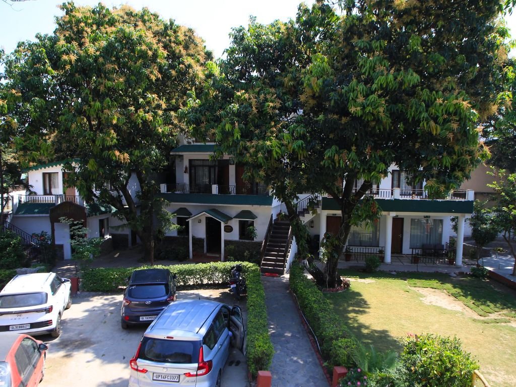 Corbett Paradiso Resort