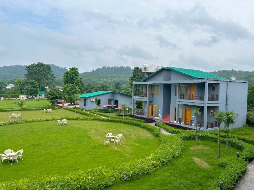 Corbett Wild River Resort