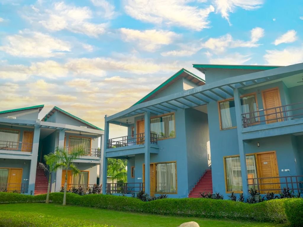 Corbett Wild River Resort