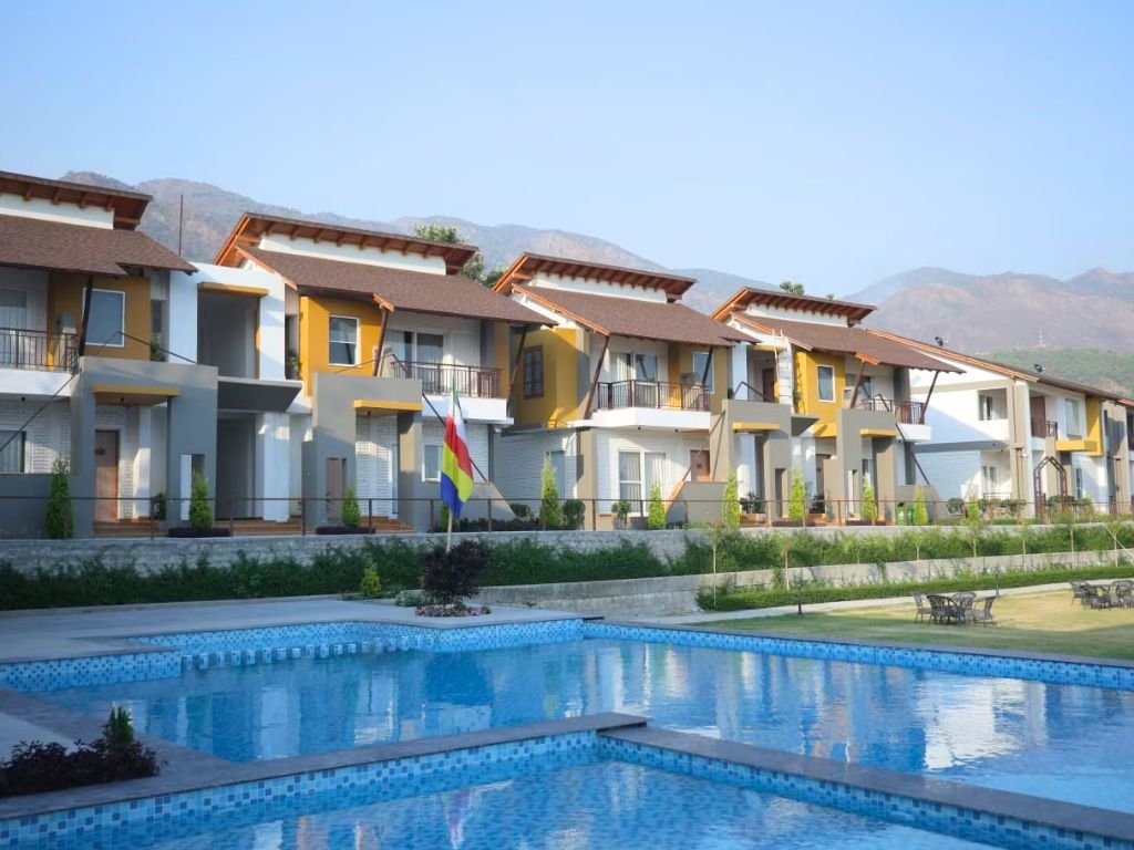  Evara Corbett Resort & Spa