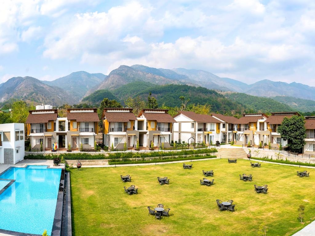  Evara Corbett Resort & Spa