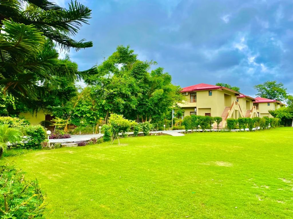  Xomotel Corbett Aura Resort 