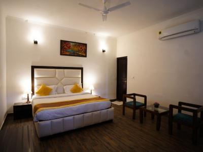 Cotton Tree Superior