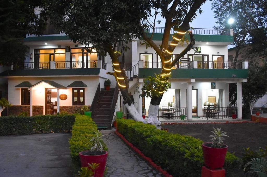 Corbett Paradiso Resort