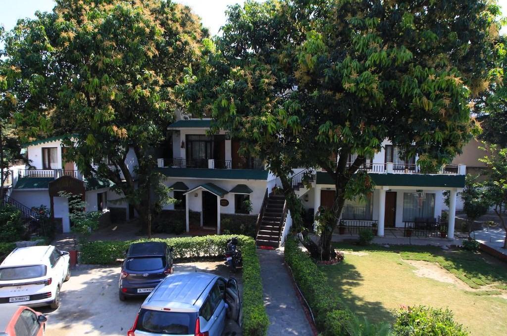 Corbett Paradiso Resort