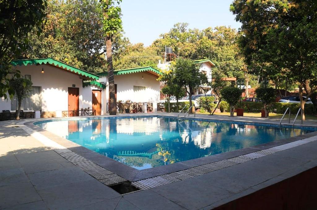 Corbett Paradiso Resort