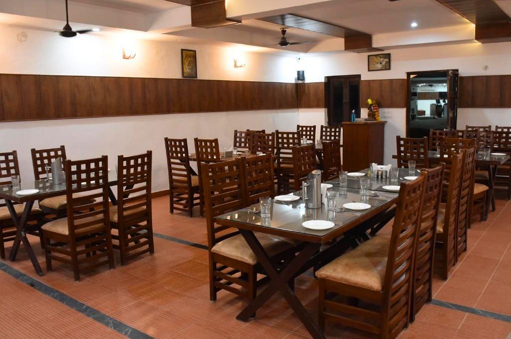 Corbett Paradiso Resort