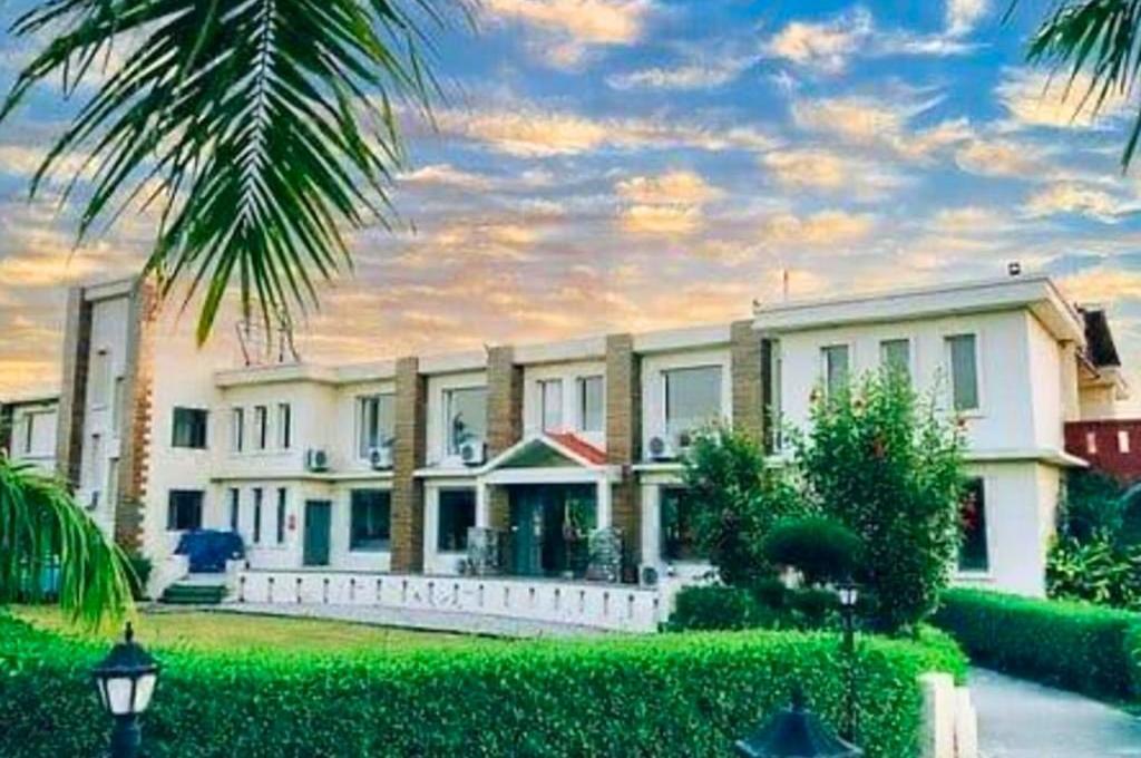 Corbett Selva Resort