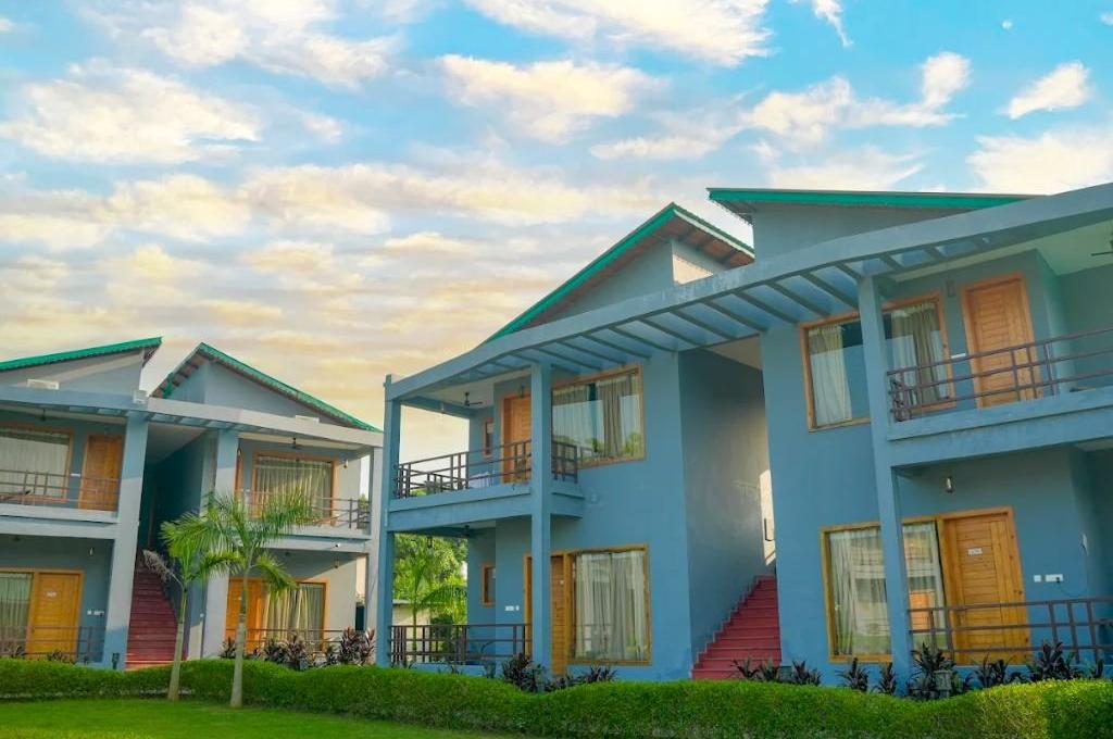 Corbett Wild River Resort