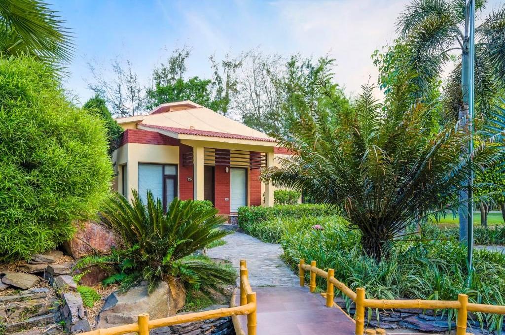 WILD IRIS RESORT & SPA