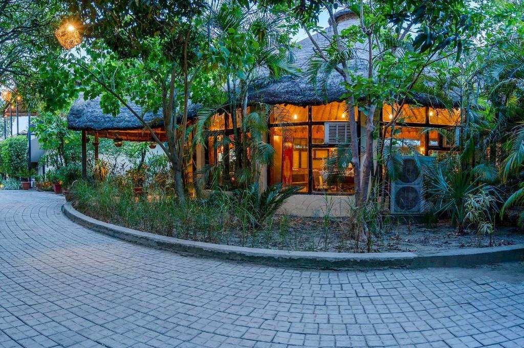 WILD IRIS RESORT & SPA