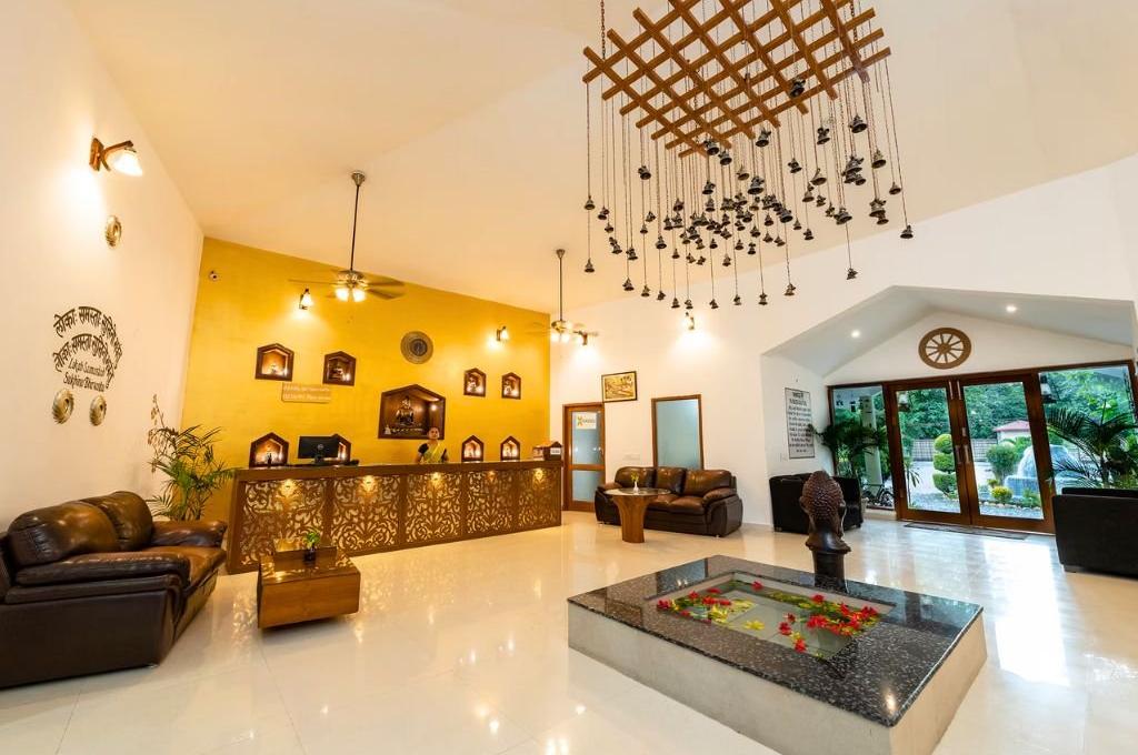  Xomotel Corbett Aura Resort 