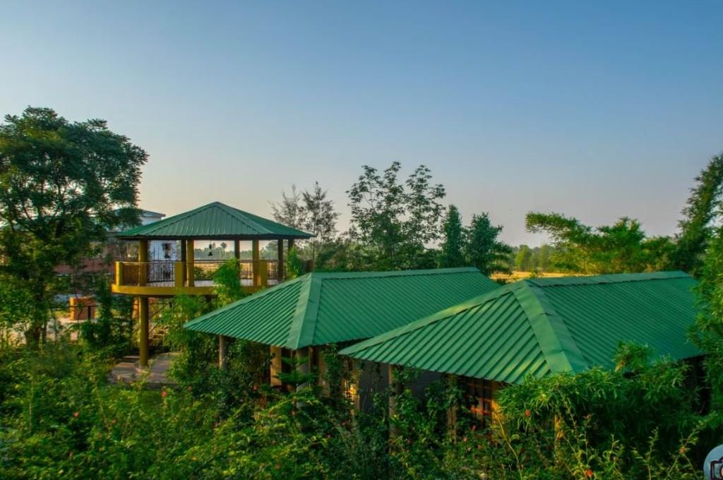  Xomotel Corbett Aura Resort 