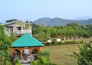 Corbett Aamod Resort 2 Nights Package